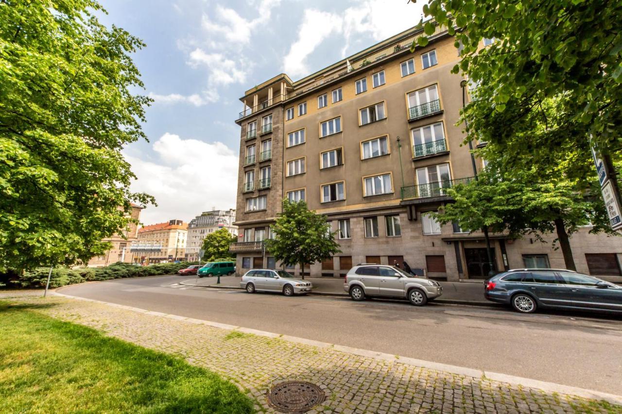 Lotus Apartment Prag Exterior foto